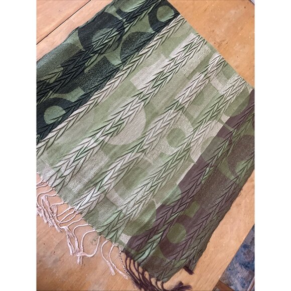 Nicole Marciano Rectangle Scarf Green&brown Textured Print Fringe 68x20 - Picture 7 of 8